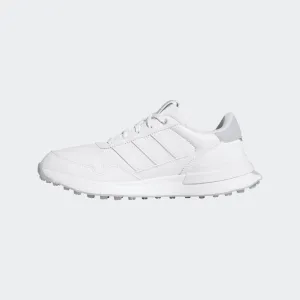 c6c129acad3be10c74870744c3395330b6889412 300 - Golfschuhe f&uuml;r Damen kaufen: Modelle im Vergleich